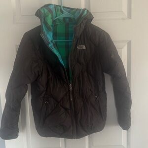 The North Face Girls Black and Green Puffer Jacket